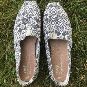 Toms women 5.5